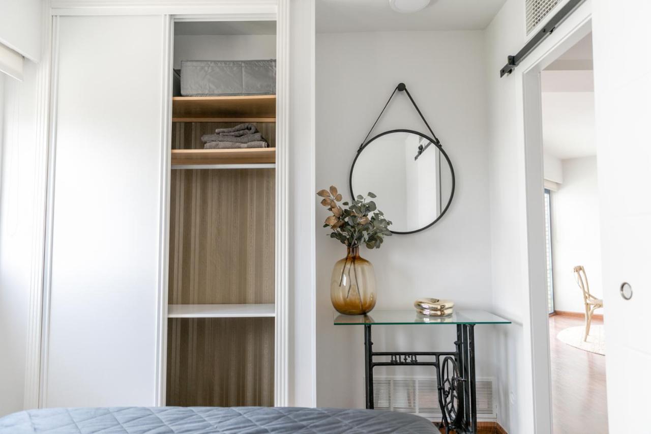Disfruta La Playa En Puerto Marina Apartment Benalmadena Ngoại thất bức ảnh